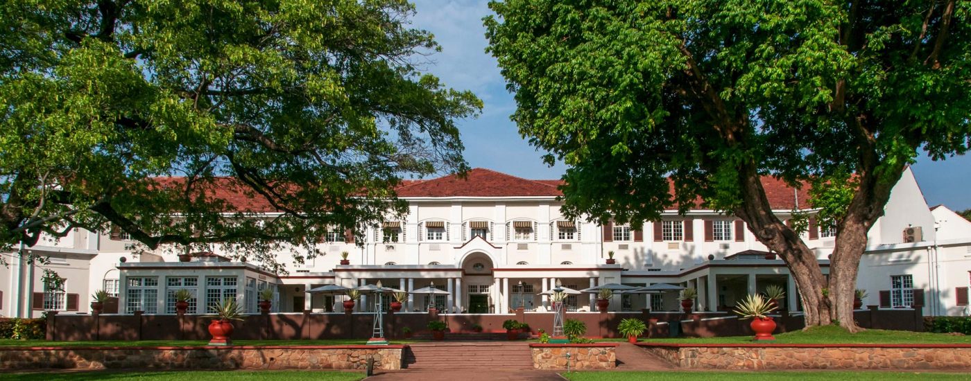 The-Victoria-Falls-Hotel