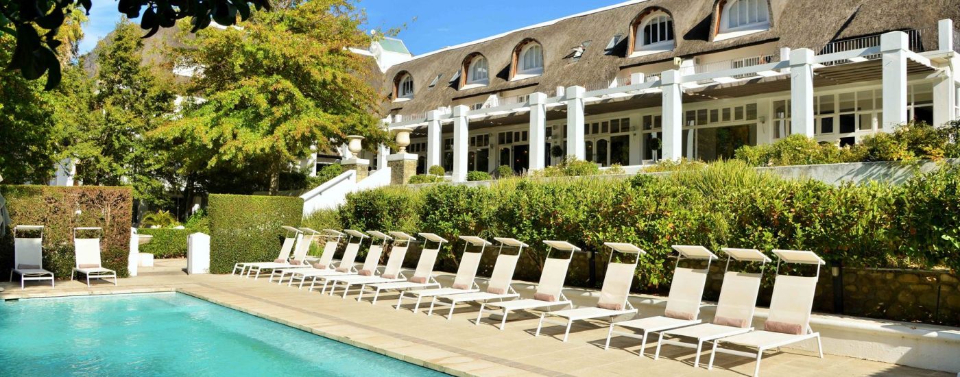wide-pool-shot